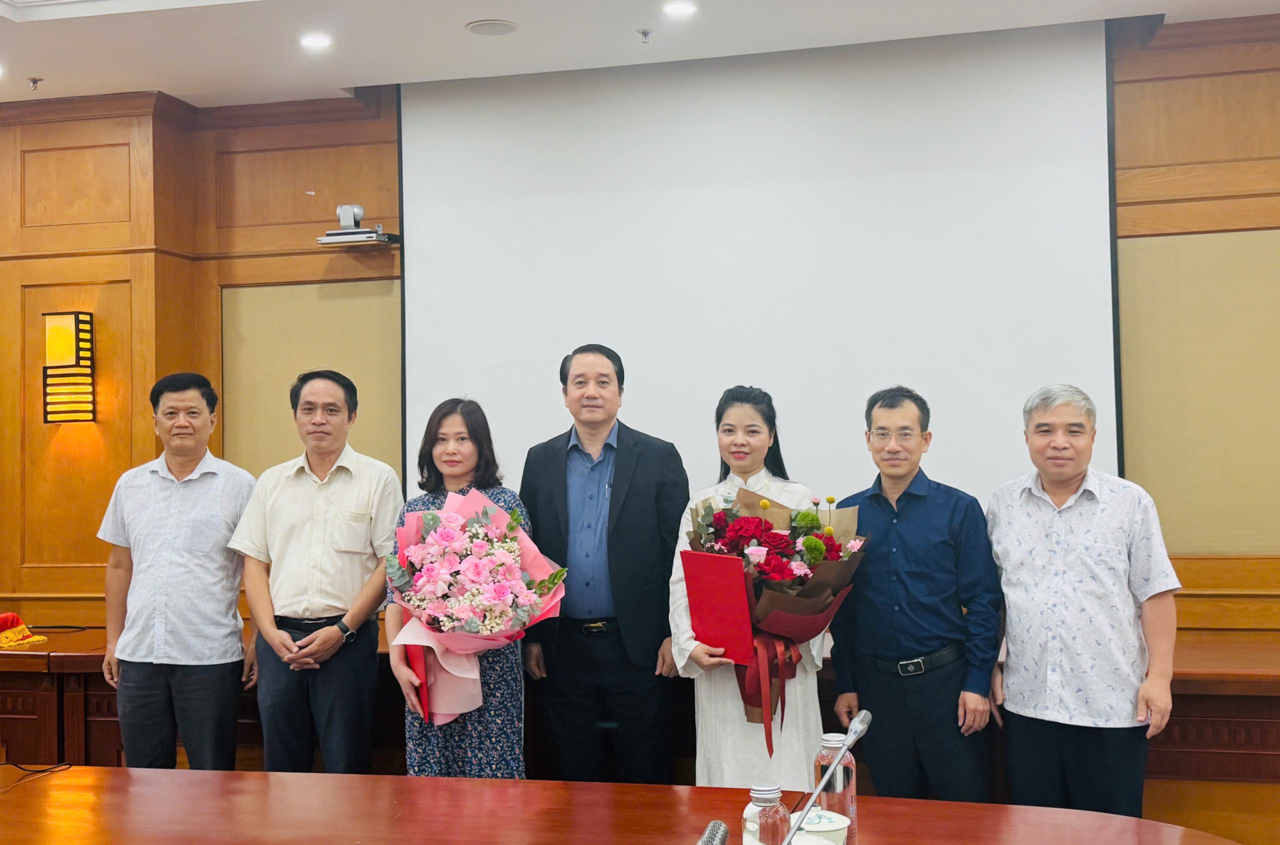 Quỹ Phát triển Giftcode Vn123 Win quốc gia triển khai công tác cán bộ